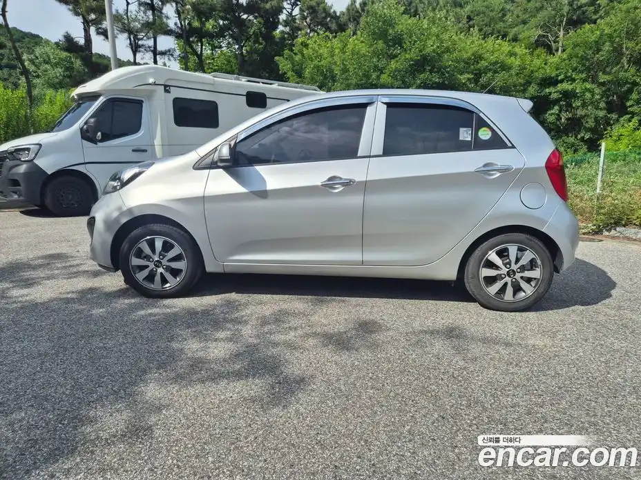 Kia Morning 2013 1.0 автомат (гидро), фото 3