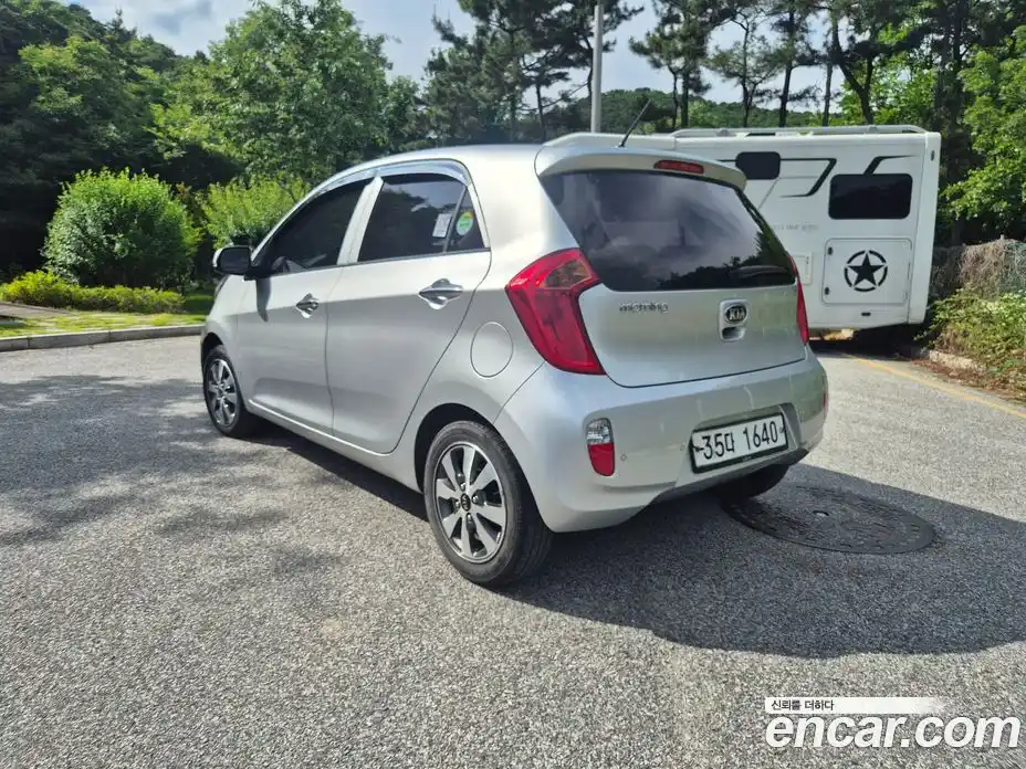 Kia Morning 2013 1.0 автомат (гидро), фото 4