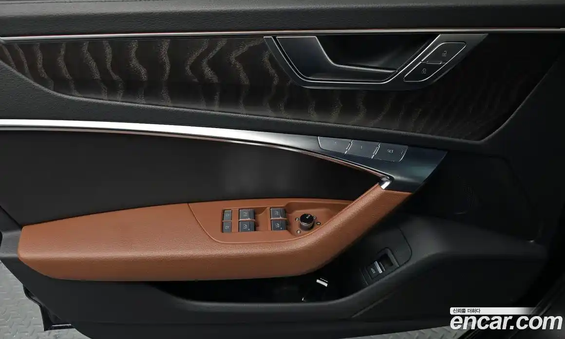 Audi A6 2021 2.0 автомат (гидро), фото 13