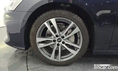 Audi A6 2021 2.0 автомат (гидро), миниатюра 4