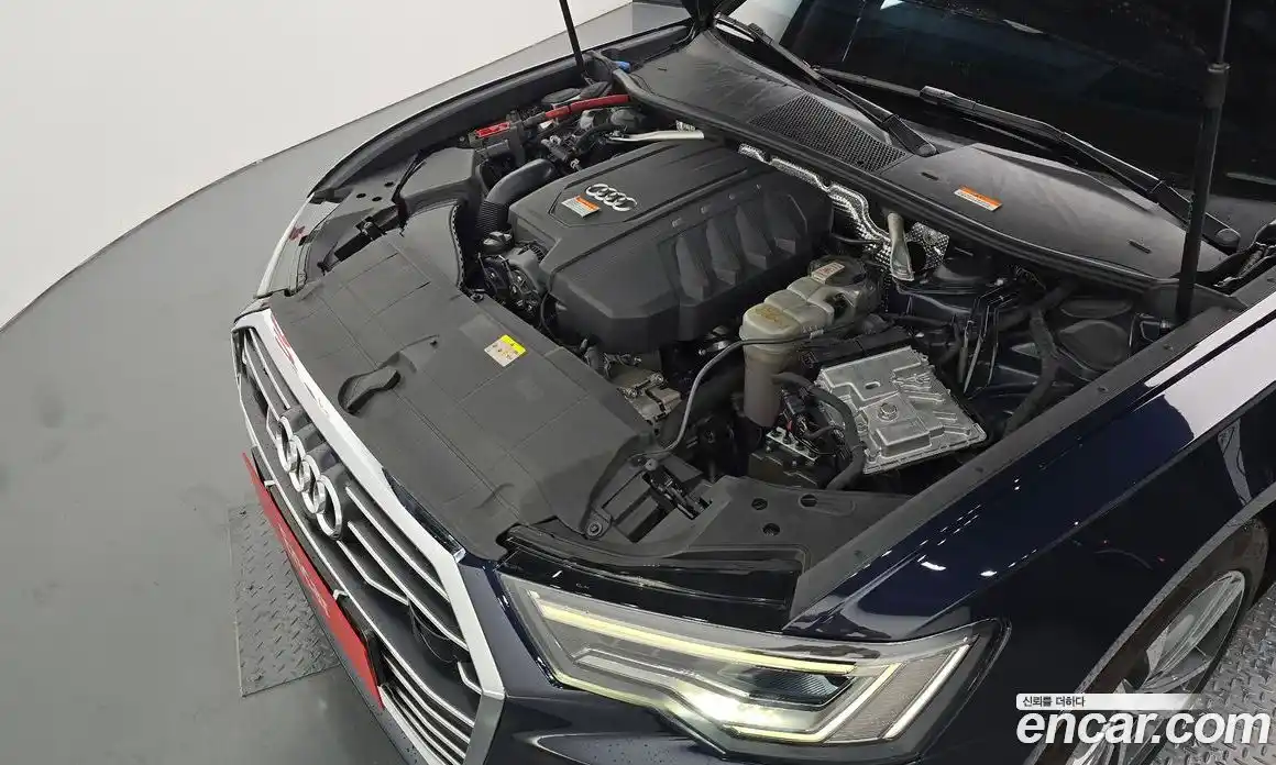 Audi A6 2021 2.0 автомат (гидро), фото 5