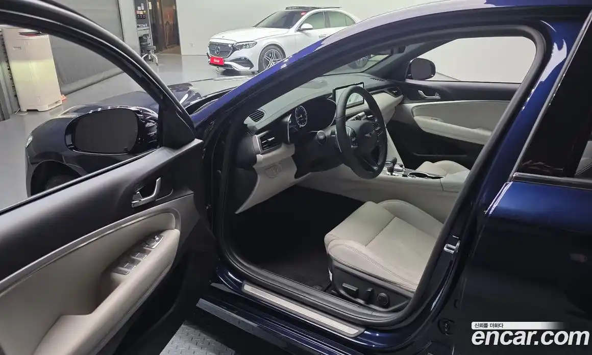 Genesis G70 2025 2.5 автомат (гидро), фото 13