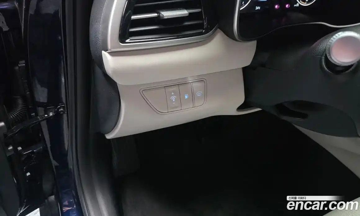 Genesis G70 2025 2.5 автомат (гидро), фото 30
