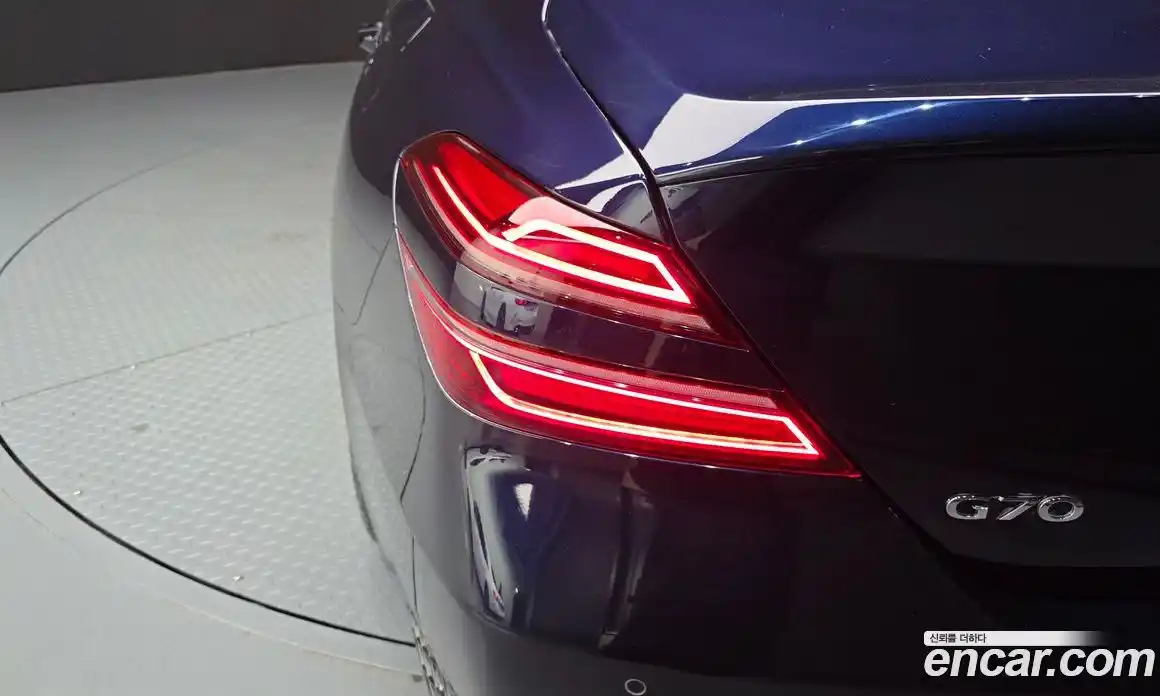 Genesis G70 2025 2.5 автомат (гидро), фото 9