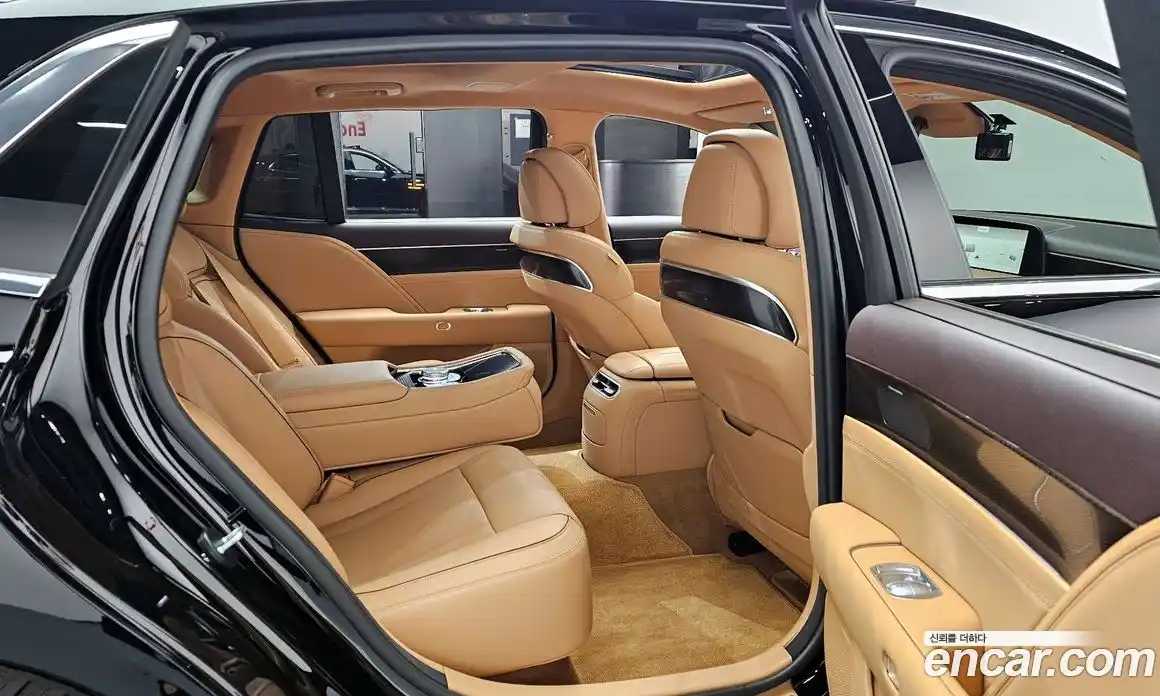 Genesis G90 2023 3.5 автомат (гидро), фото 16