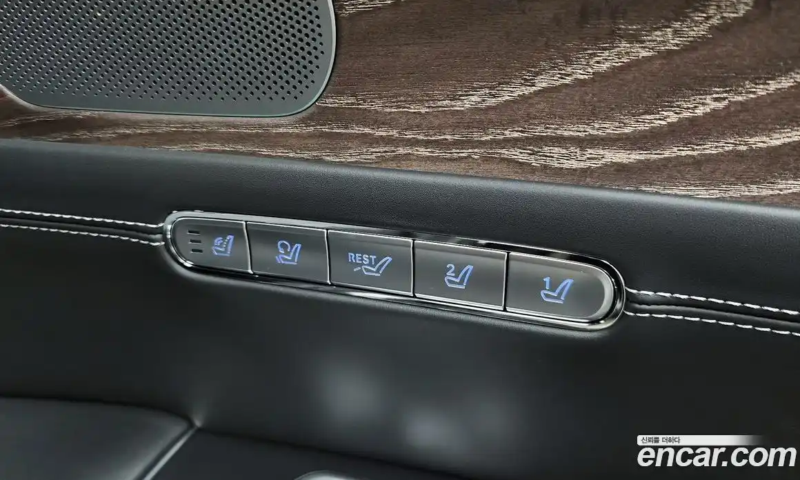 Genesis G90 2023 3.5 автомат (гидро), фото 29