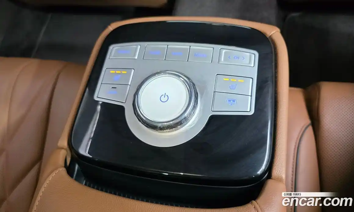 Genesis G80 2023 2.5 автомат (гидро), фото 19