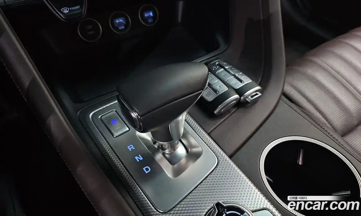 Genesis G70 2022 2.0 автомат (гидро), фото 9