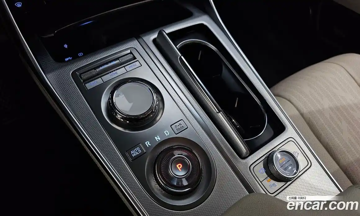 Genesis GV80 2023 2.5 автомат (гидро), фото 9