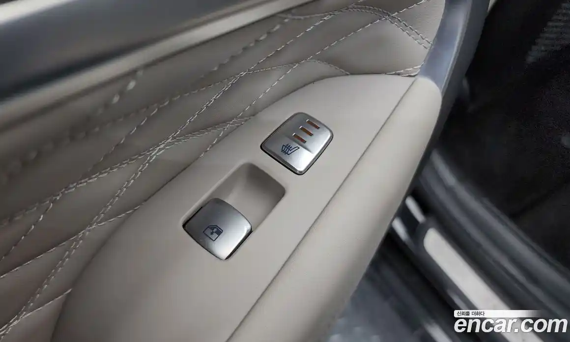Genesis G70 2021 3.3 автомат (гидро), фото 19