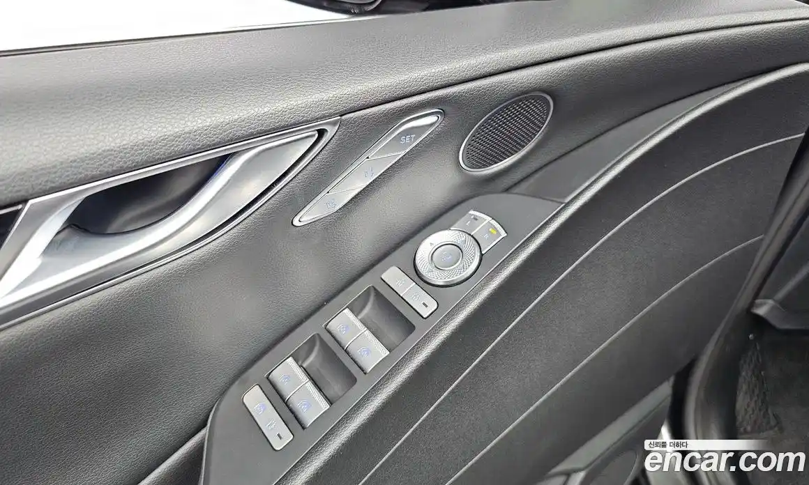 Genesis G80 2022 2.5 автомат (гидро), фото 23