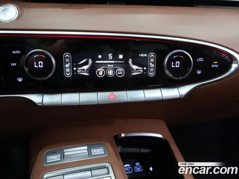 Genesis GV70 2022 2.5 автомат (гидро), фото 16