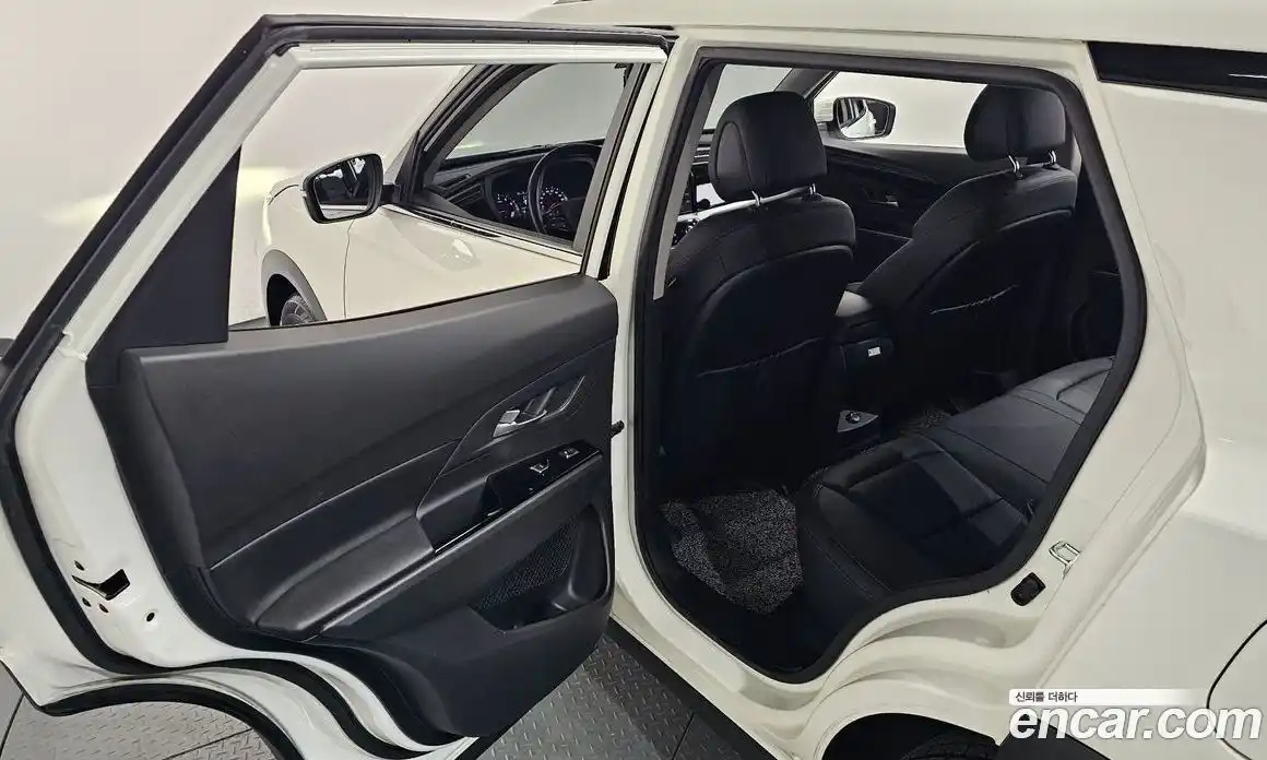 SsangYong Korando 2020 1.5 автомат (гидро), фото 12