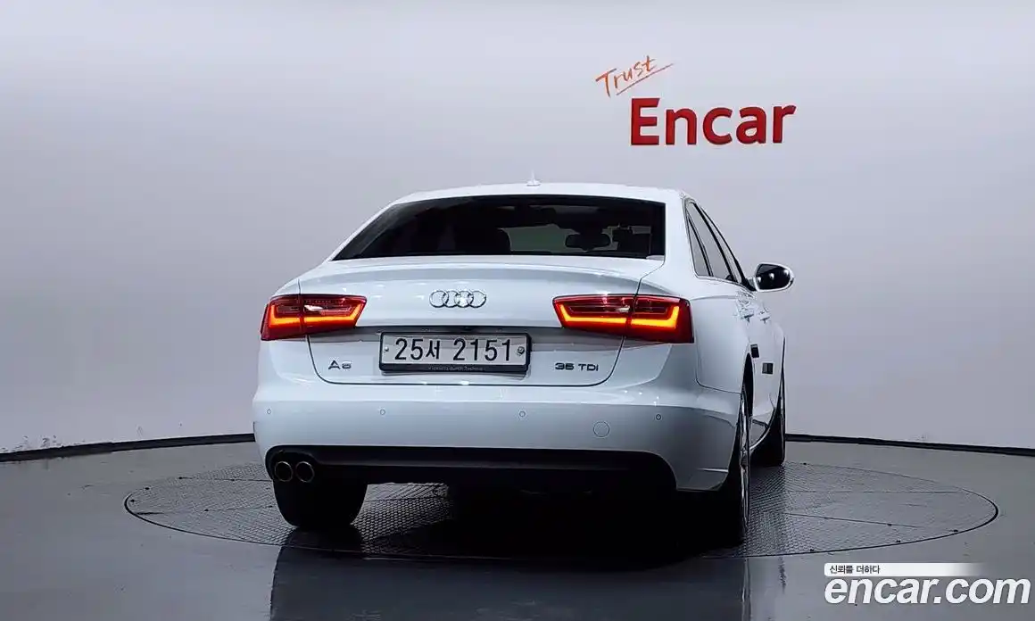 Audi A6 2015 2.0 автомат (гидро), фото 4