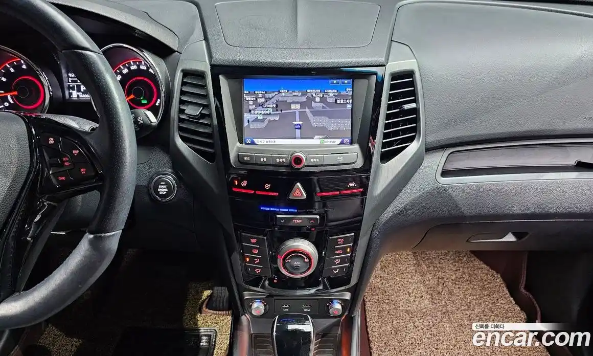 SsangYong TIBOLI 2018 1.6 автомат (гидро), фото 13