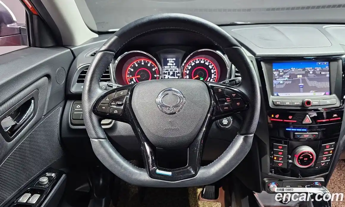 SsangYong TIBOLI 2018 1.6 автомат (гидро), фото 15