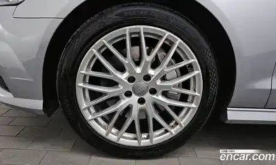 Audi A6 2018 2.0 автомат (гидро), миниатюра 5