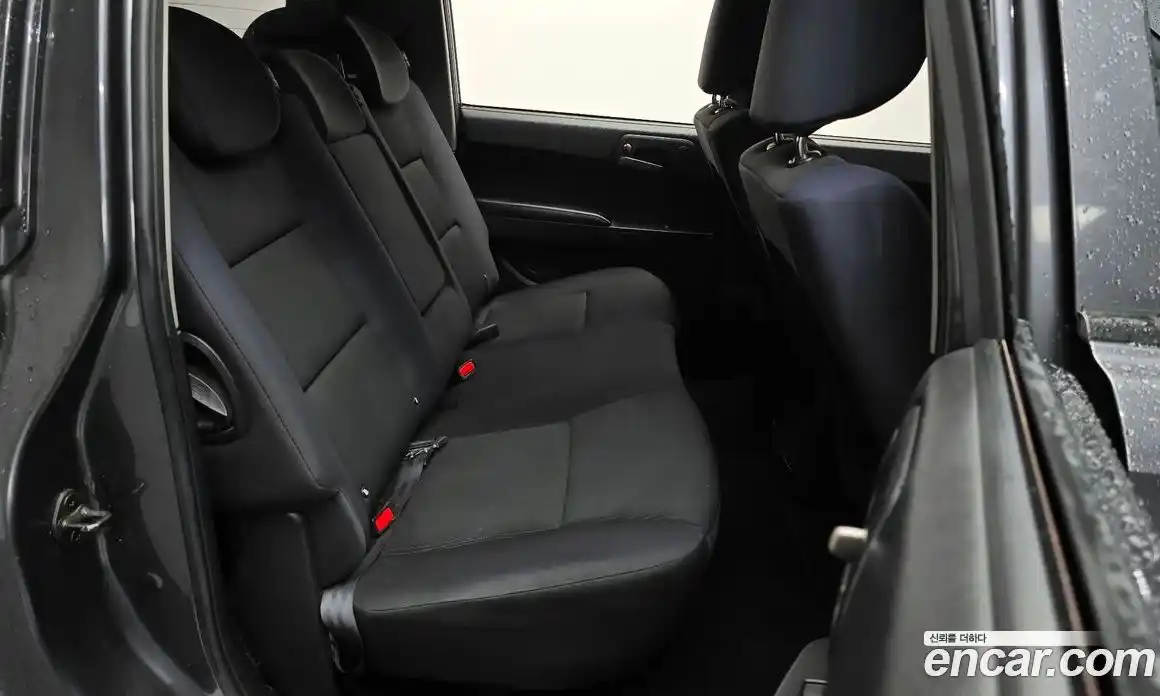 SsangYong Korando 2013 2.0 автомат (гидро), фото 11