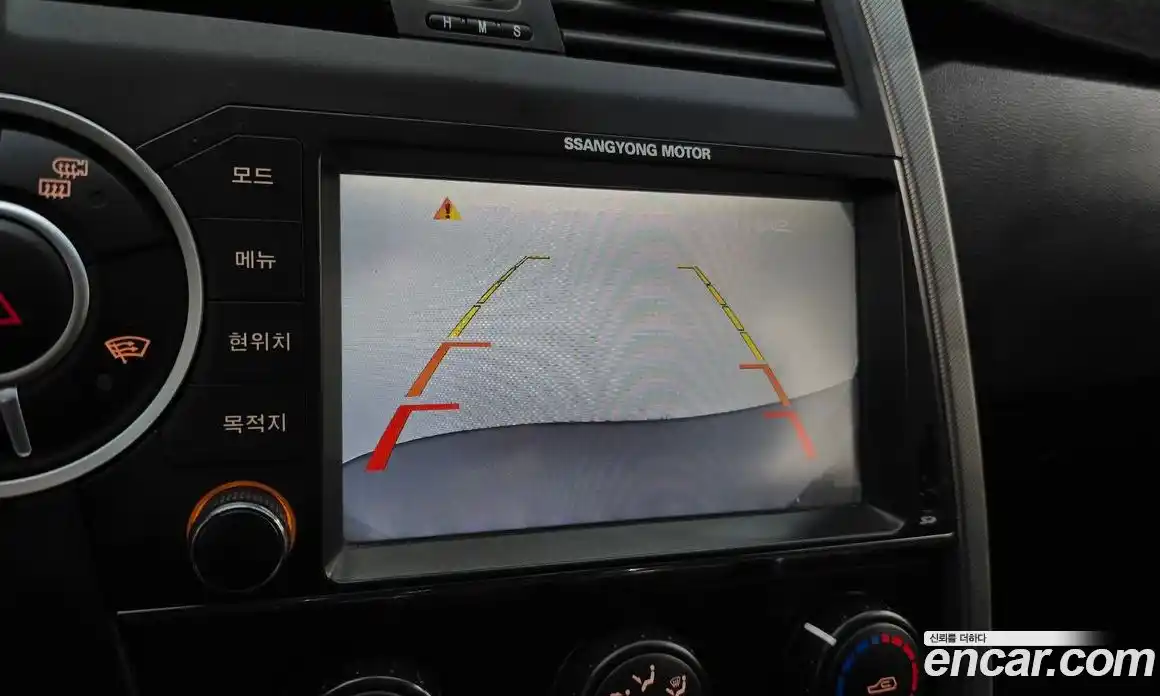SsangYong Korando 2013 2.0 автомат (гидро), фото 15