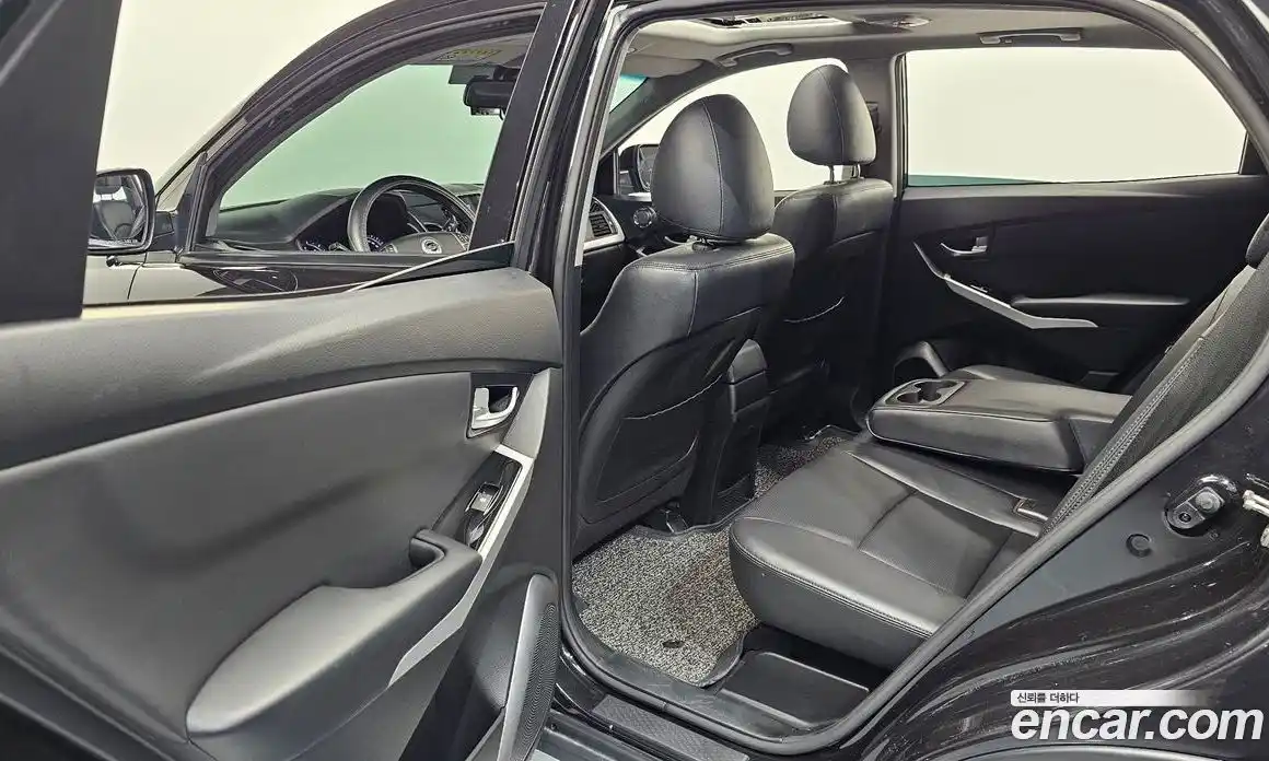 SsangYong Korando 2015 2.2 автомат (гидро), фото 16