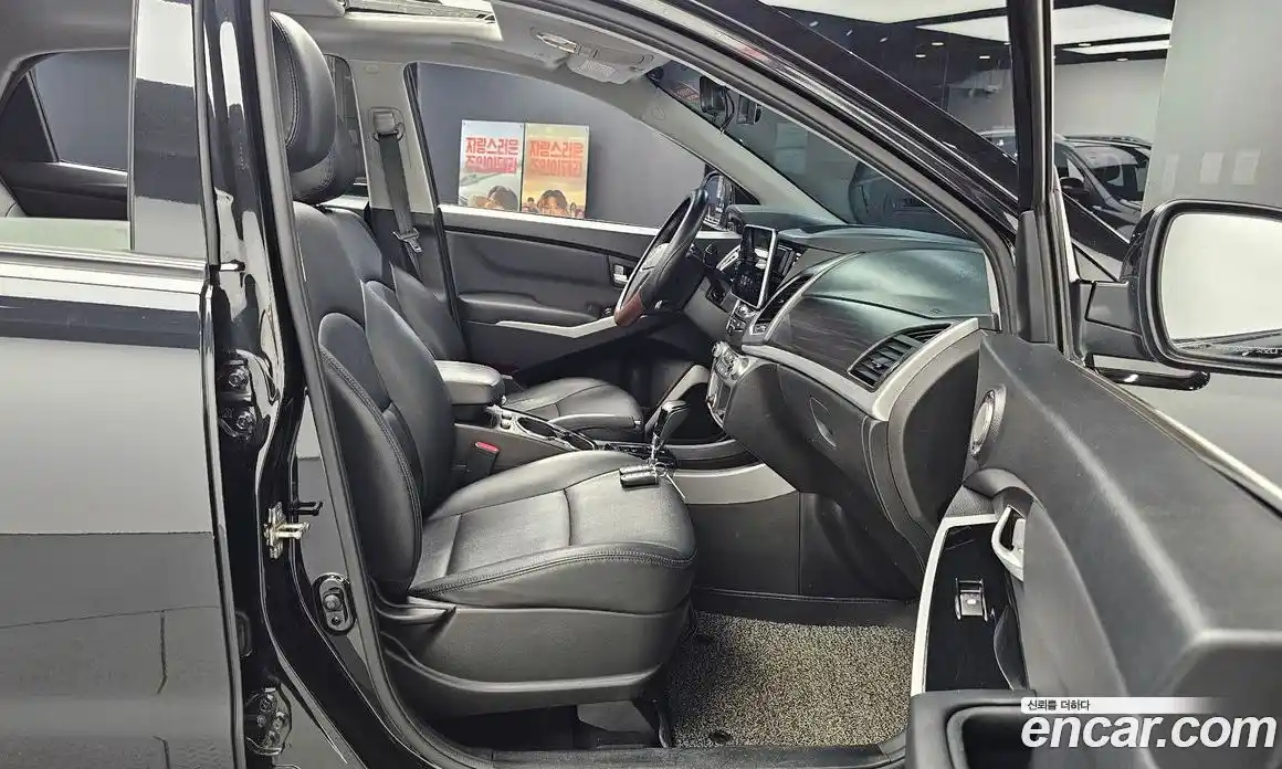 SsangYong Korando 2015 2.2 автомат (гидро), фото 18