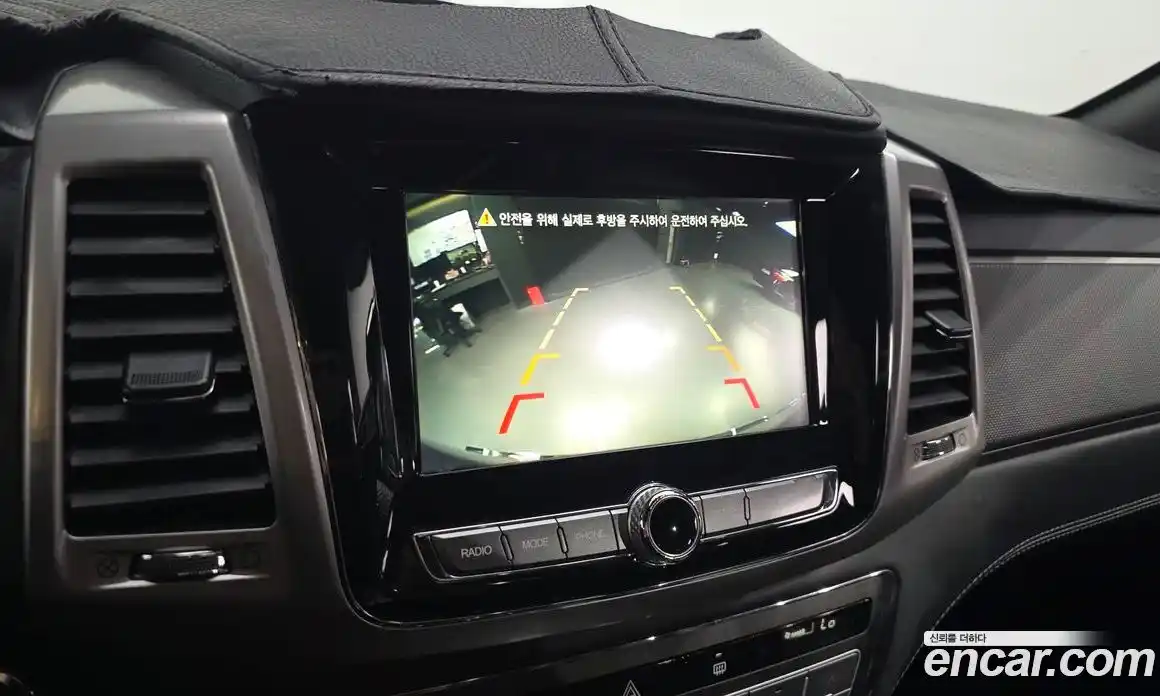 SsangYong Rexton 2019 2.2 автомат (гидро), фото 16