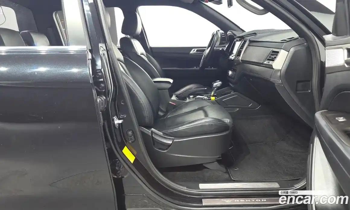 SsangYong Rexton 2019 2.2 автомат (гидро), фото 10