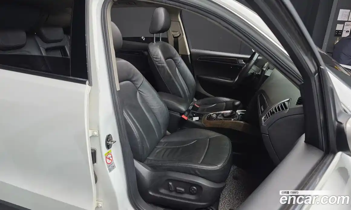 Audi Q5 2009 2.0 автомат (гидро), фото 12