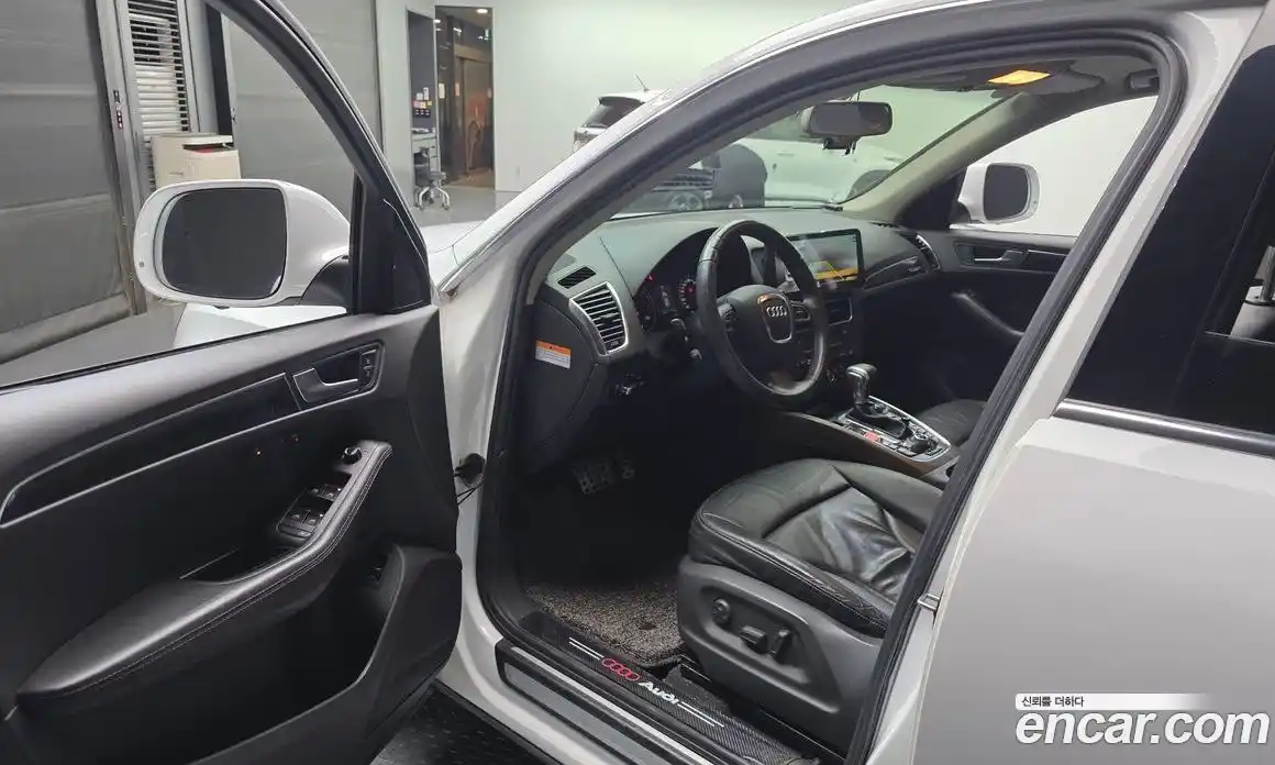 Audi Q5 2009 2.0 автомат (гидро), фото 10