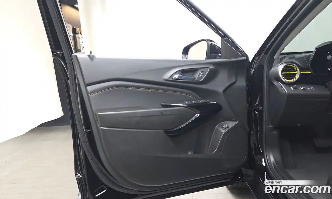 Chevrolet Trax 2023 1.2 автомат (гидро), фото 14
