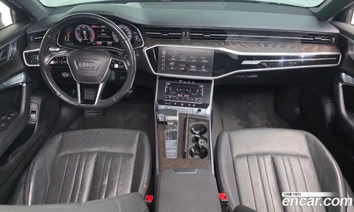 Audi A6 2020 2.0 автомат (гидро), фото 7