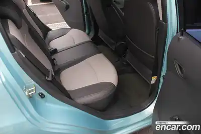 Chevrolet Spark 2011 1.0 автомат (гидро), миниатюра 10