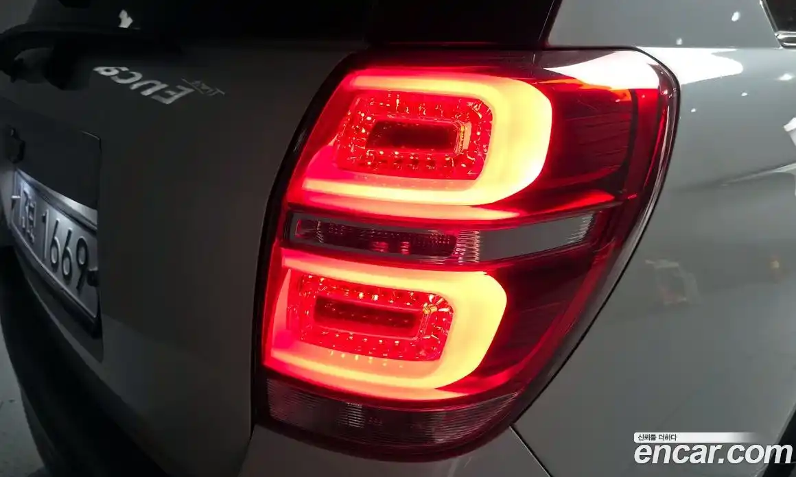 Chevrolet Captiva 2013 2.0 автомат (гидро), фото 9