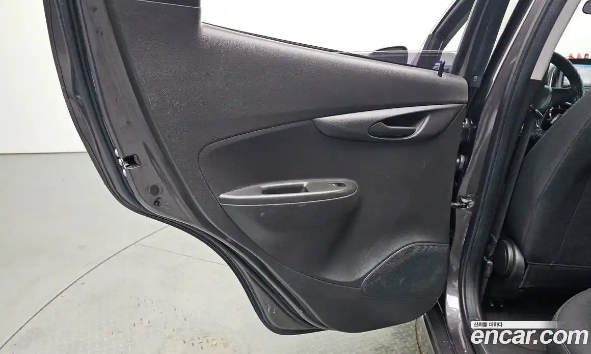 Chevrolet Spark 2016 1.0 автомат (гидро), фото 15