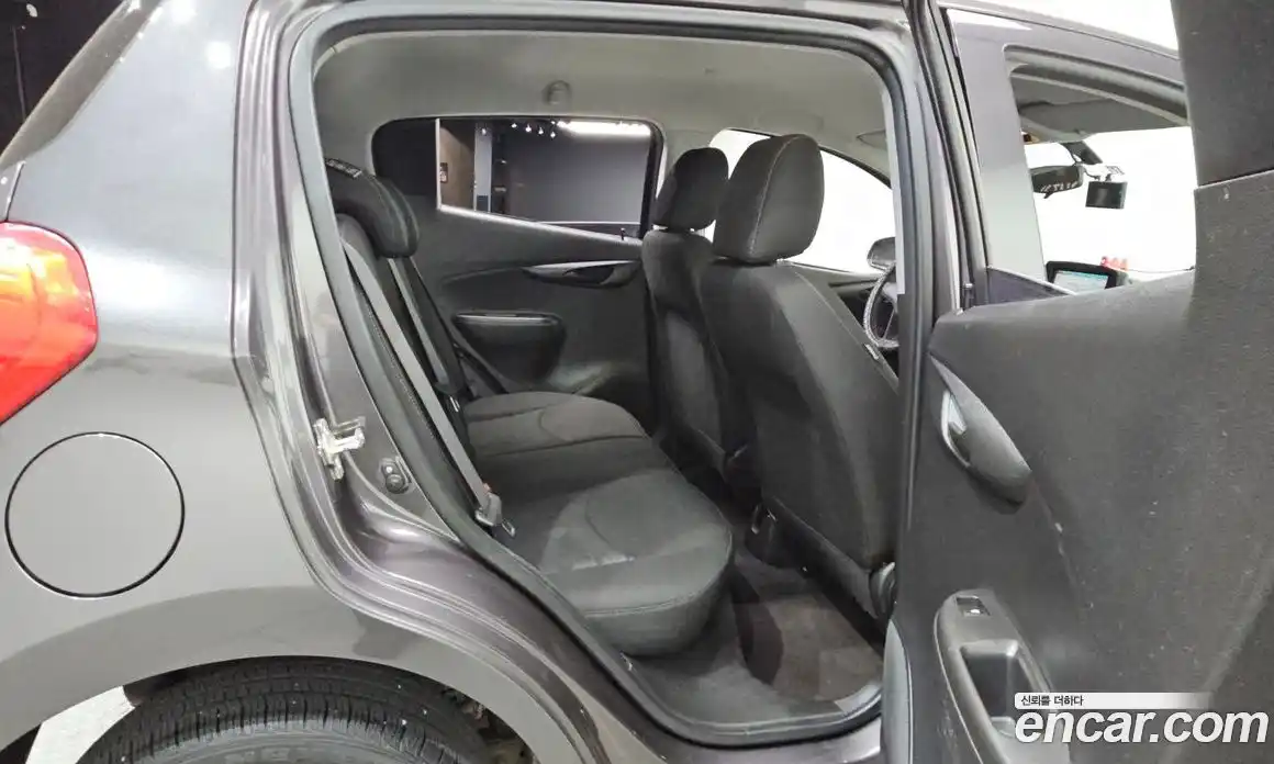 Chevrolet Spark 2016 1.0 автомат (гидро), фото 16