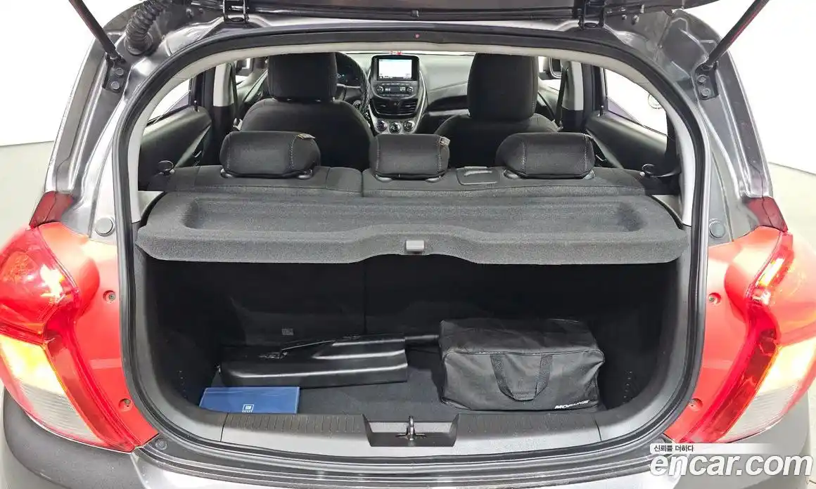 Chevrolet Spark 2016 1.0 автомат (гидро), фото 26