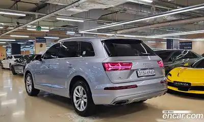 Audi Q7 2019 2.0 автомат (гидро), миниатюра 4