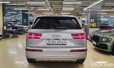 Audi Q7 2019 2.0 автомат (гидро), миниатюра 5