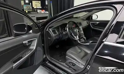 Volvo S60 2015 2.0 автомат (гидро), миниатюра 10