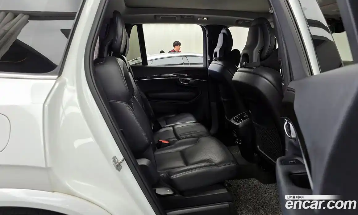 Volvo XC90 2017 2.0 автомат (гидро), фото 11