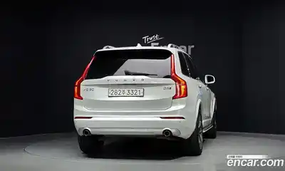 Volvo XC90 2017 2.0 автомат (гидро), миниатюра 4