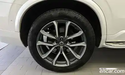 Volvo XC90 2017 2.0 автомат (гидро), миниатюра 5