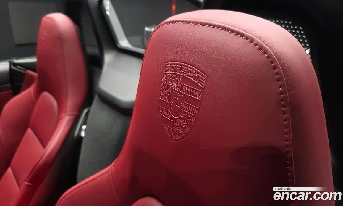 Porsche 718 2024 4.0 автомат (гидро), фото 12