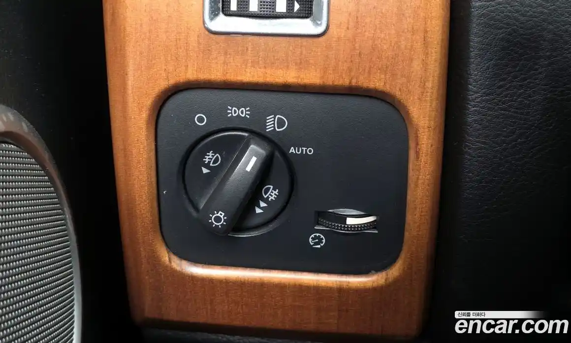 Land Rover Discovery 2008 2.7 автомат (гидро), фото 16