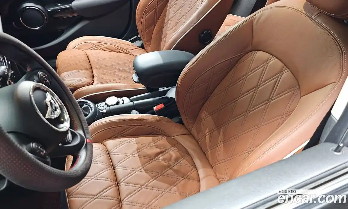 Mini Cooper 2018 2.0 автомат (гидро), фото 27