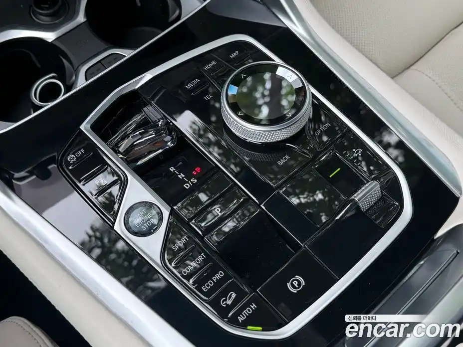 BMW X6 2025 3.0 автомат (гидро), фото 12