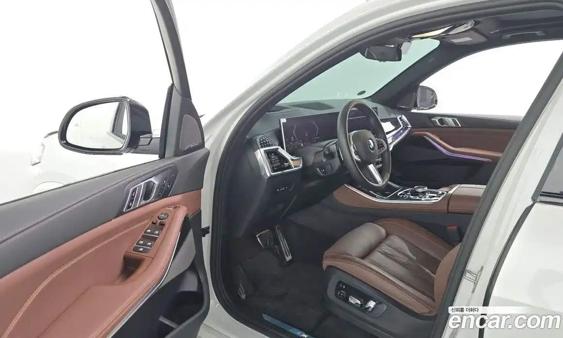 BMW X5 2025 3.0 автомат (гидро), фото 13