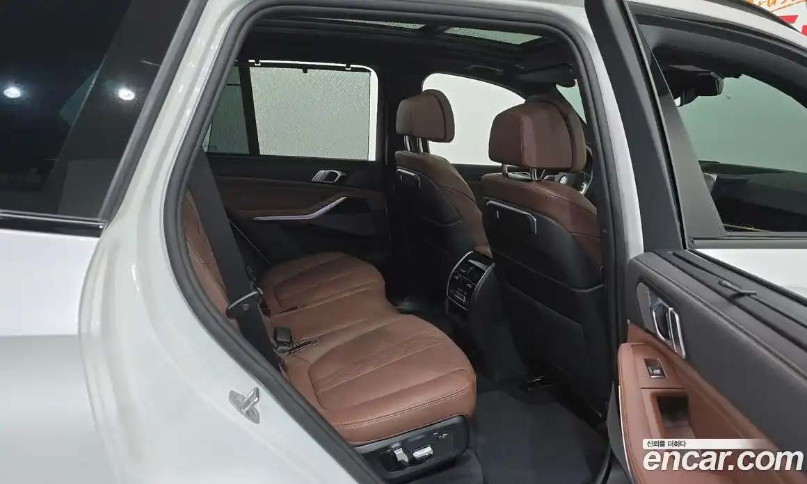 BMW X5 2025 3.0 автомат (гидро), фото 17