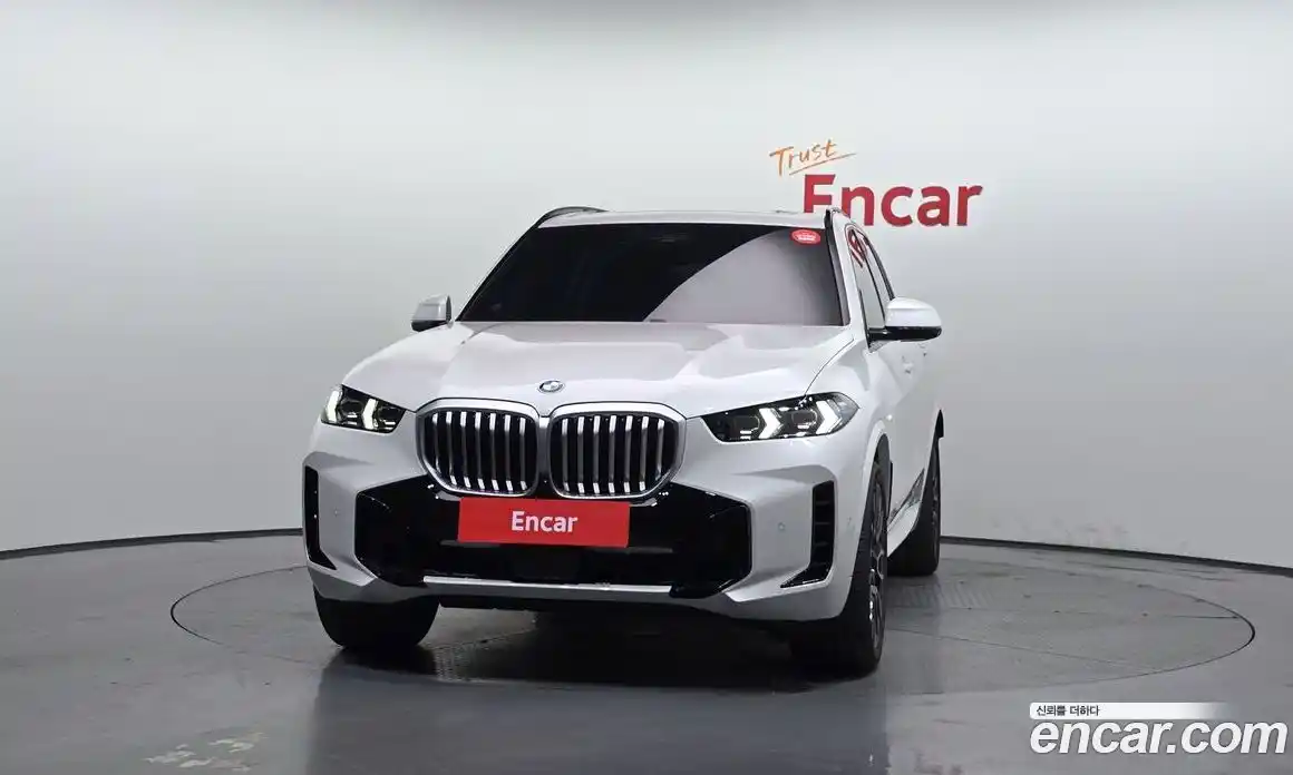BMW X5 2025 3.0 автомат (гидро), фото 3