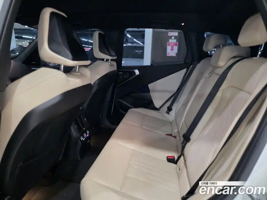 BMW X3 2025 2.0 автомат (гидро), фото 7
